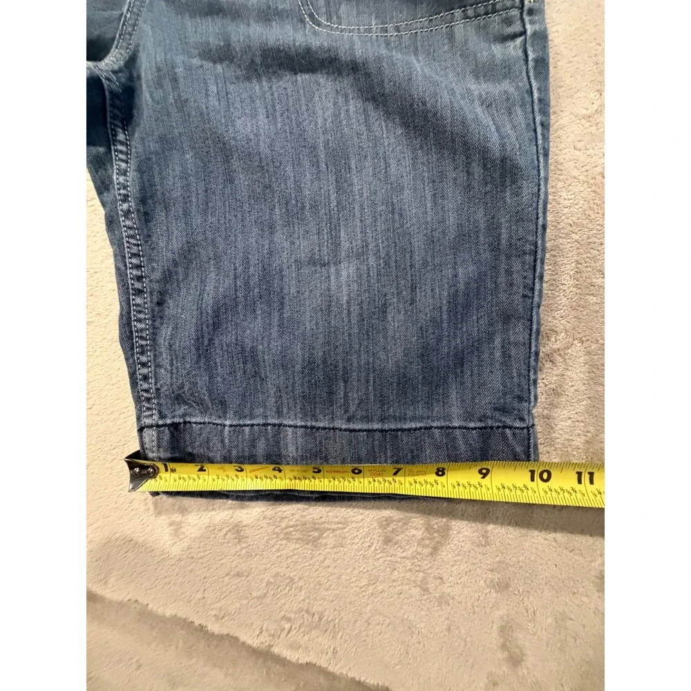 Signature Levi Strauss Denim Shorts Womens 12 Blue Nautical Bermuda